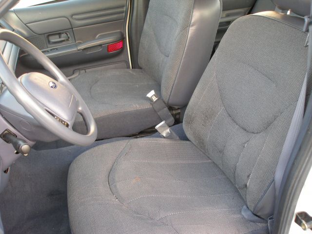 Note the incorrect seats. These seats were replaced with recovered new 2001 model seats before I purchased the Vic.