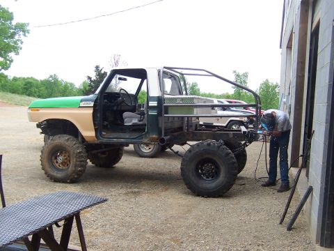 1978 Ford Bronco - end of day 0ne