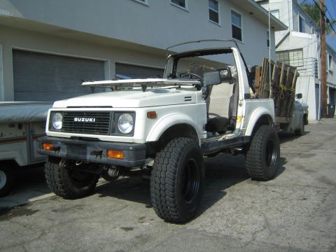1987 Suzuki Samurai “Sammy”