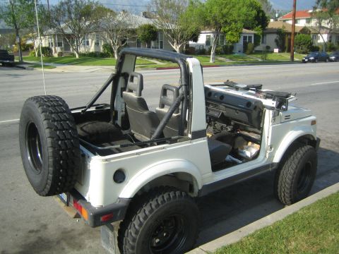 1987 Suzuki Samurai “Sammy”