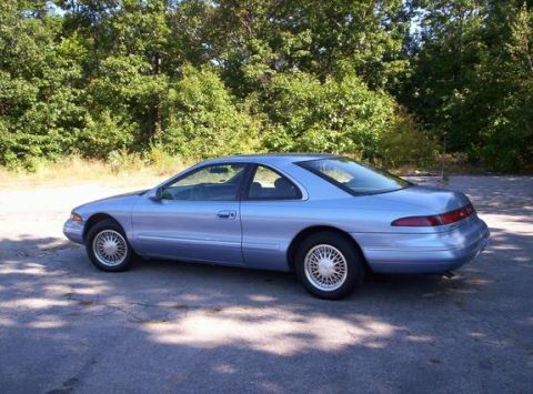 1994 Lincoln Mark VIII photo