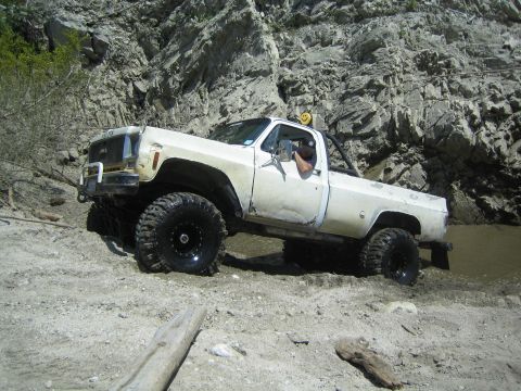 1987 Suzuki Samurai “Sammy”