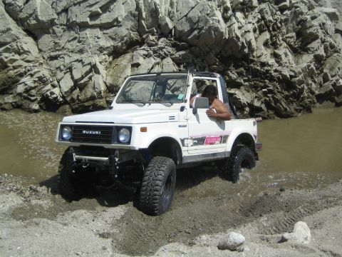 1987 Suzuki Samurai “Sammy”