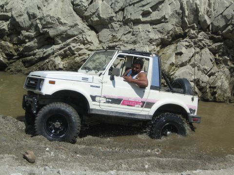 1987 Suzuki Samurai “Sammy”