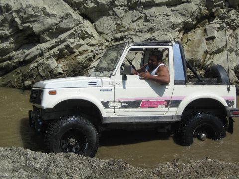 1987 Suzuki Samurai “Sammy”
