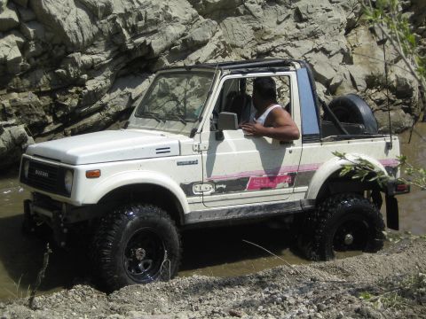 1987 Suzuki Samurai “Sammy”