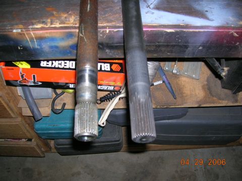 1985 Ford Bronco - comparision of stock (lt) and new (rt).
