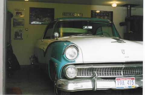 1955 Ford Fairlane photo