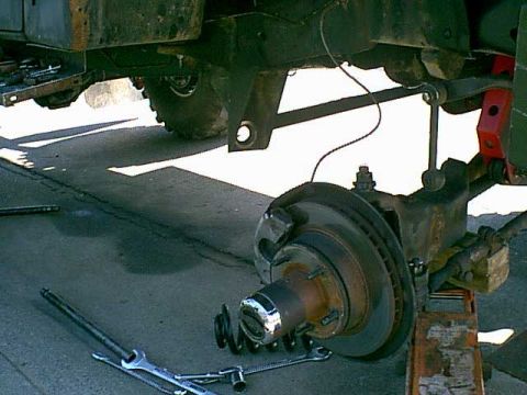 1983 Ford Bronco - here is a 2nd shot of the axle
