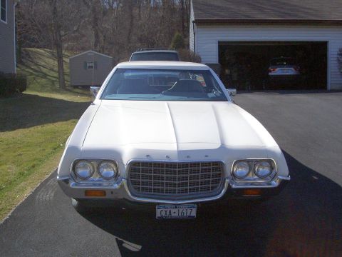 1972 Ford Ranchero - This 1970 Ford sedan has a distinctive grille and dual headlights.