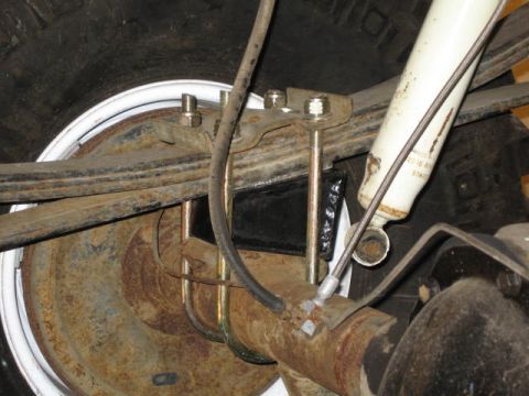1976 Ford F-150 - blocks installed