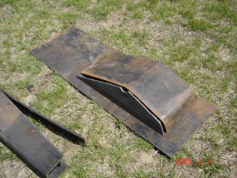 1990 Ford Bronco - Cut out with the plasma cutter at the college and bent the other plate with the hydraulic metal brake at work. All 1/4" plate steel. I also…