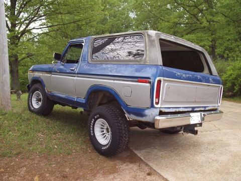 1978 Ford Bronco - This 1978 Ford Bronco features a two-tone paint scheme and is equipped with off-road tires.