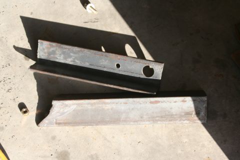 1992 Ford Bronco - start of my track bar mount