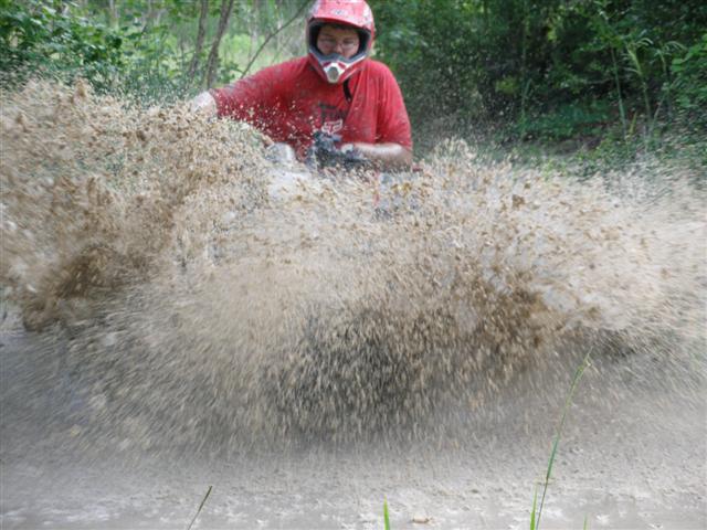 Cory splashing