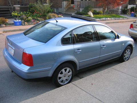 1999 Volkswagen Passat photo