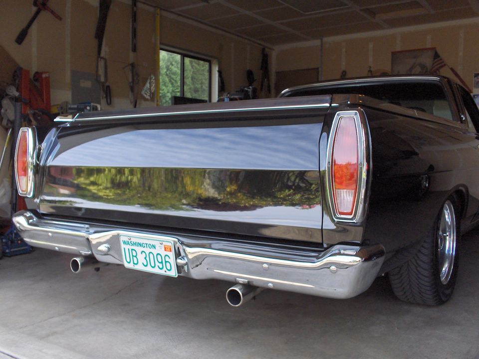 1968 Ford Ranchero rear view with Washington license plate UB 3096