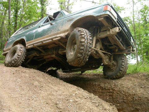 1990 Ford Bronco - You know I fell in.