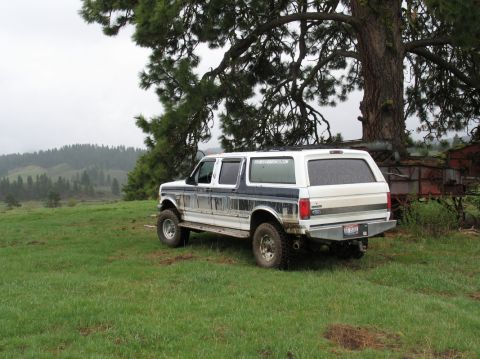 1994 Ford C-350 (Centurion Conversions) - This Ford Bronco SUV appears to be from the early 1990s, not a 1994 model as claimed.