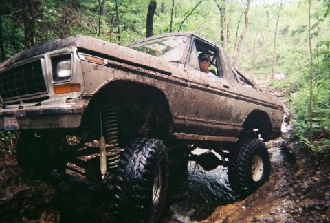 1978 Ford Bronco - SuperFlex coils FLEX!