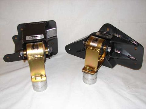 2000 Jeep TJ - Two engine mounts are shown, one on the left and one on the right, against a white backdrop.