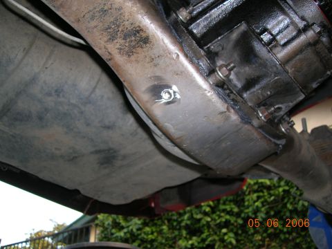 1985 Ford Bronco - drain plug installed in 9 inch.