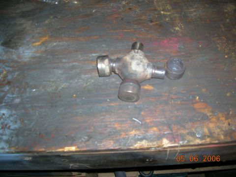 1985 Ford Bronco - this is what is left of the u-joint that was on the rr axle...need to stop buying crap from autozone.