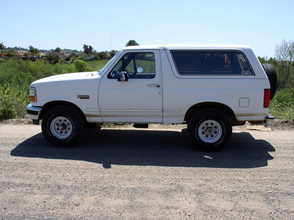 1993 Ford Bronco “BRUCE”