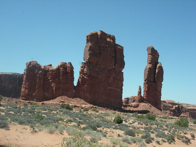 Moab trip over a weekend in the  last week of April 2006 with Mark Koch and Nathan G.  Mark was co-pilot in my bronco and Nathan was driving the white Bronco.  This is a picture of Determination (sp?) Towers.