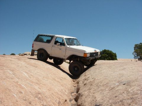 1996 Ford Bronco - Nate in the crack.