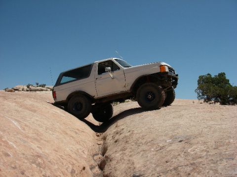 1996 Ford Bronco - Looks like you are hitting a bit back there Nathan.