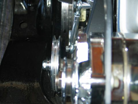 1981 Chevrolet Corvette - PS Zoops bracket in the way of the belt