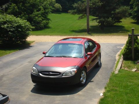 2001 Ford Taurus photo