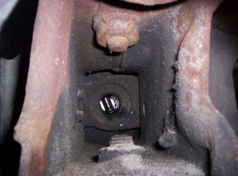 1986 Ford Bronco - Inside of Front Left Axle