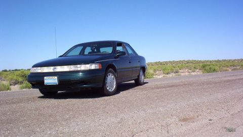 1995 Mercury Sable - This would make a neat drifting picture with a little editing.