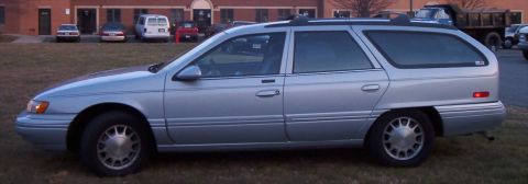 1994 Ford Taurus photo