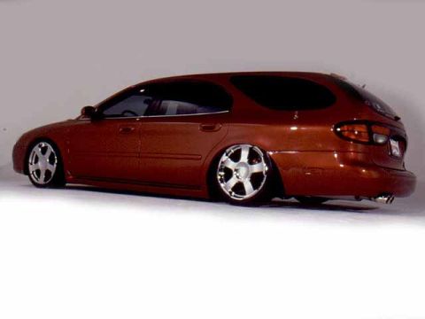 1998 Ford Taurus - Driver side view