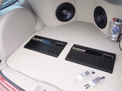 1998 Ford Taurus - Pic of the stereo system in the Wagon