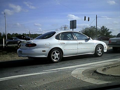 1998 Ford Taurus - Another pic of the same SHO. 3/16/02
