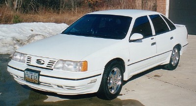 1998 Ford Taurus - A picture of 94SHOoff's 1st generation Taurus SHO. SHO's off the sweet police grill.