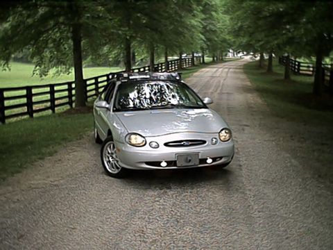 1998 Ford Taurus - Picture of Taurus outside Pleasant Hill horse farm