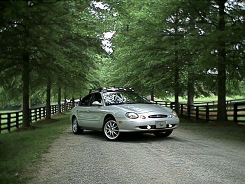 1998 Ford Taurus - Picture of Taurus outside Pleasant Hill horse farm