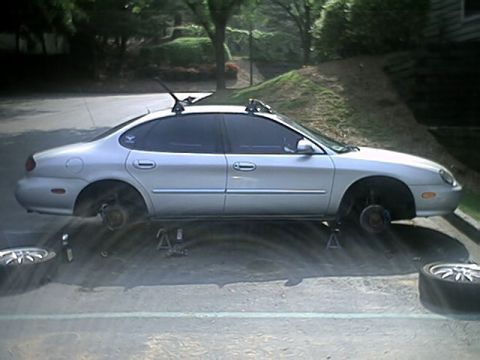 1998 Ford Taurus - Passenger side picture during tire rotation.