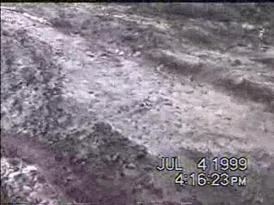 1998 Ford Taurus - Hummer in the mud