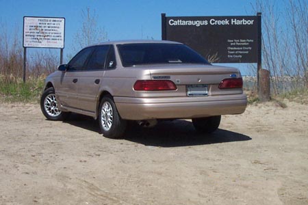 1993 Ford Taurus - Sunset Bay.