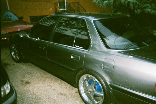 my cousins again, oh yeah did i mention this is the accord i dust.