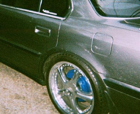 1991 Ford Taurus - katana BL. 205-45-17