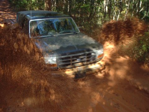 1990 Ford Bronco - mark taking a mud bath