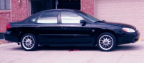 2000 Ford Taurus - nice profile shot