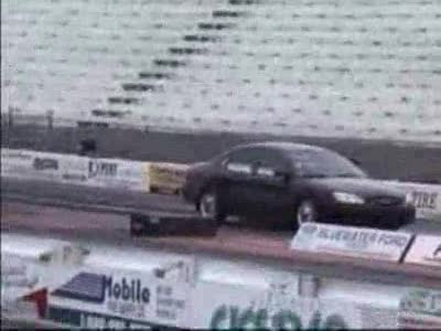 2000 Ford Taurus - Bracket racing Beat a ZX2 then redlighted in the final round to a 3rd gen Camaro.